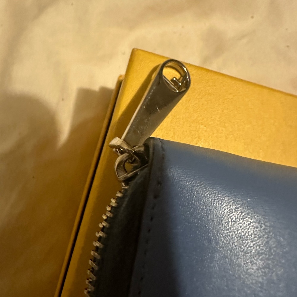 Fendi blue wallet - Picture 5 of 7